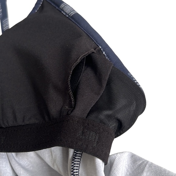 Lucy Unhindered Bra - Picture 12 of 12